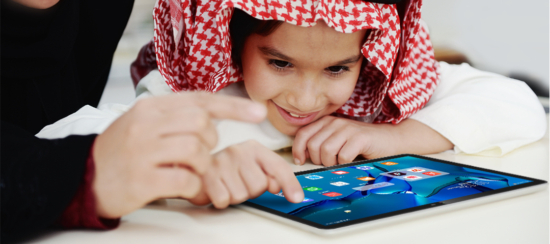 UX International School on KingTop 5G Cellular and 5G WIFI Tablet to Education services