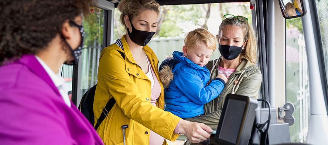 The KINGTOP S600 is used in conjunction with Urban Transit Solutions Ltd software for public transit systems